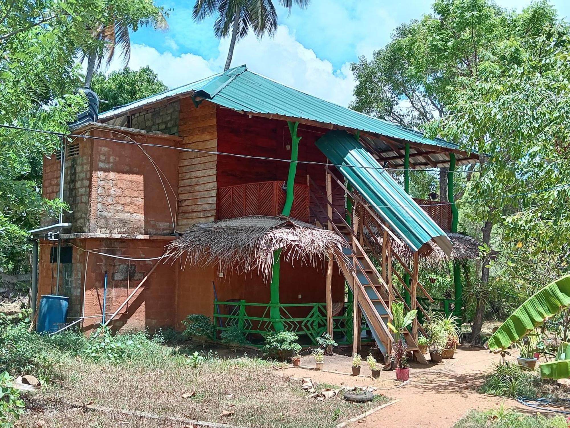 Sigiri Lion Eco Palace Sigiriya Exterior photo